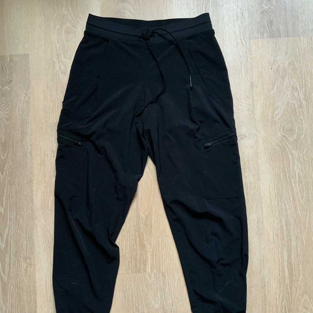 Athleta Venture Pant - ankle length joggers